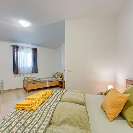 Grad Inn Boutique Villa - Happy Rentals Koper városi község Kültér fotó