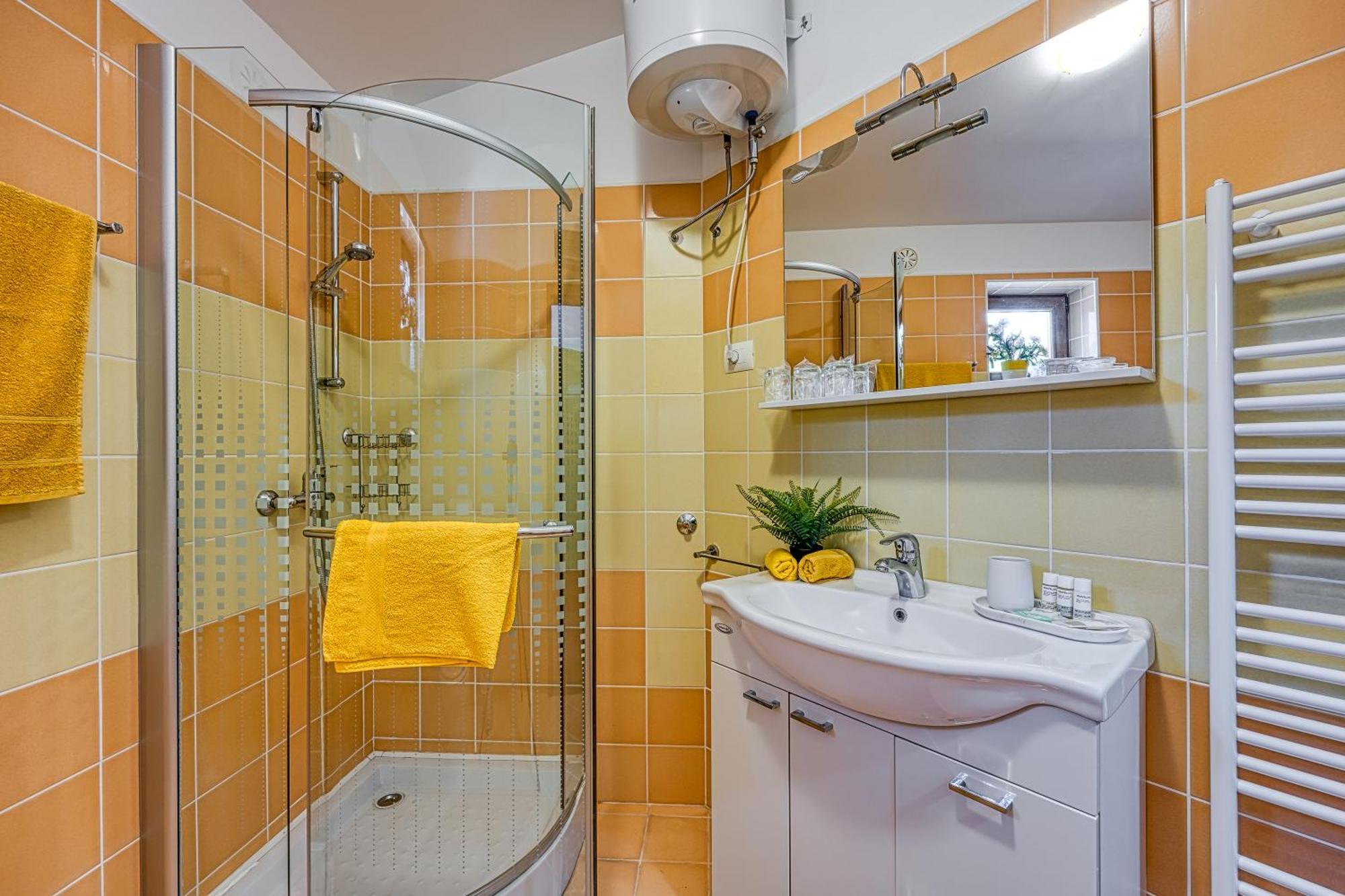 Grad Boutique - Happy Apartment